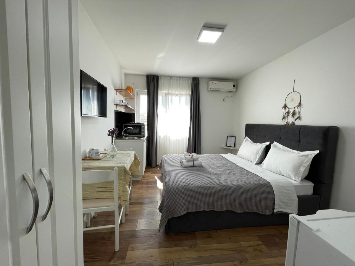 Central Studio Apartments Tirana Exterior foto
