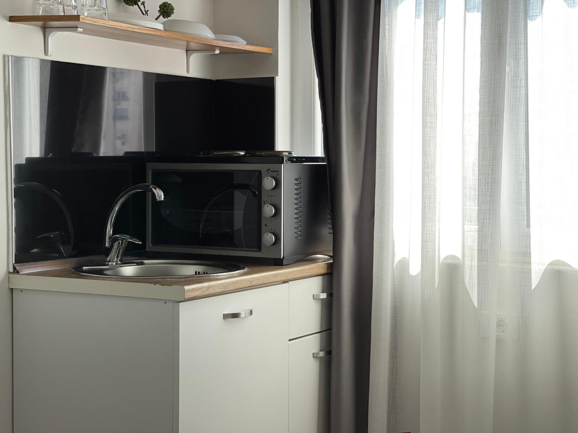Central Studio Apartments Tirana Quarto foto